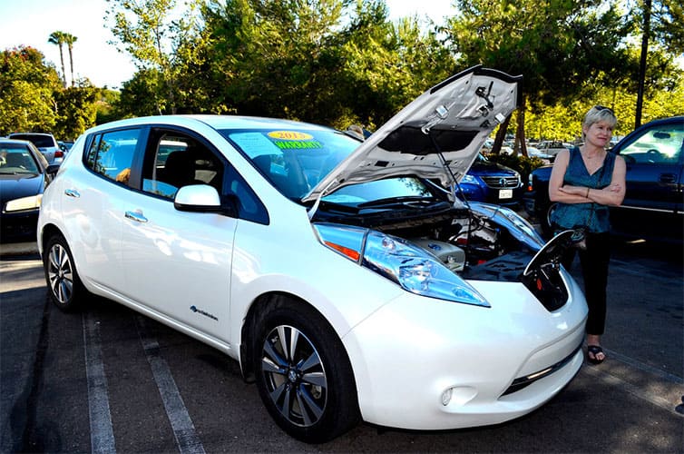 BEV 2019 Nissan LEAF (40 kWh) FWD: 40kWh battery @ 3.3mi/kWh = 150mi EV range; 150 mi Total Range, 148 Total hp. MSRP=$29,990