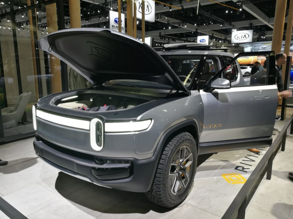 Rivian R1T electric truck on 2018 LA Auto Show